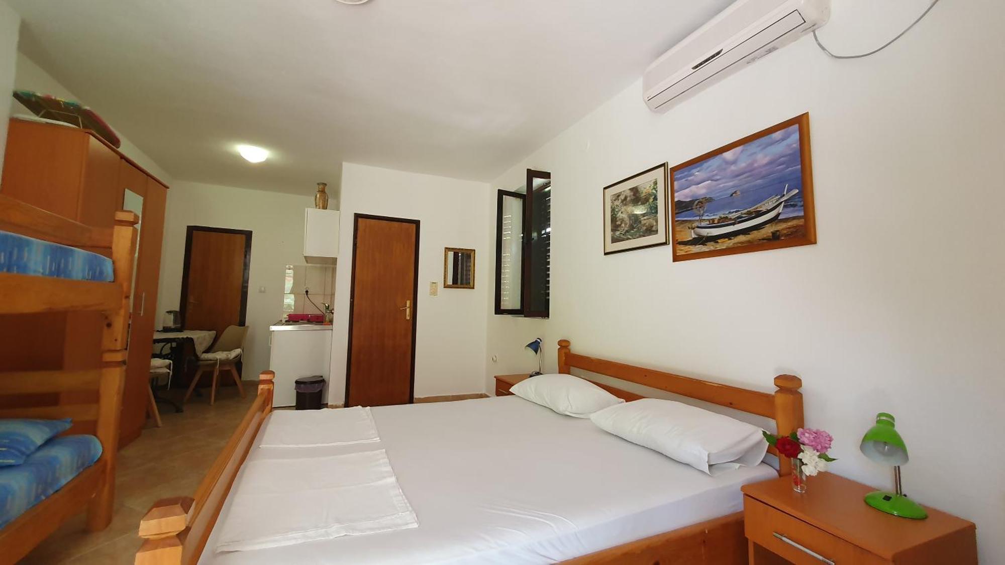 Apartment Ognjenovic *
